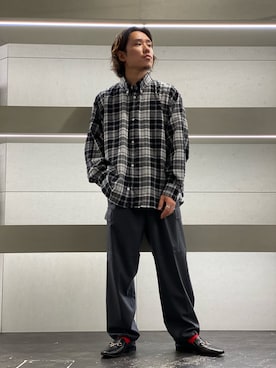「URBAN RESEARCH（アーバンリサーチ）のアイテム（カーゴパンツ）」を使った、Takuyaさん（メンズ・170cm）の秋コーディネート