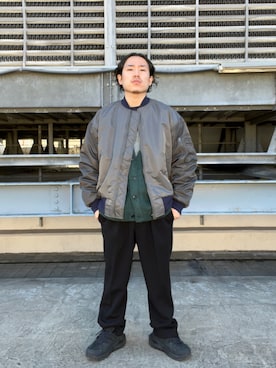 「URBAN RESEARCH（アーバンリサーチ）のアイテム（MA-1）」を使った、Takuyaさん（メンズ・170cm）の冬コーディネート