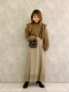 「ラメスカート」｜「アイテム（その他）」を使った、MAYUさん（レディース・153cm）の秋コーディネート