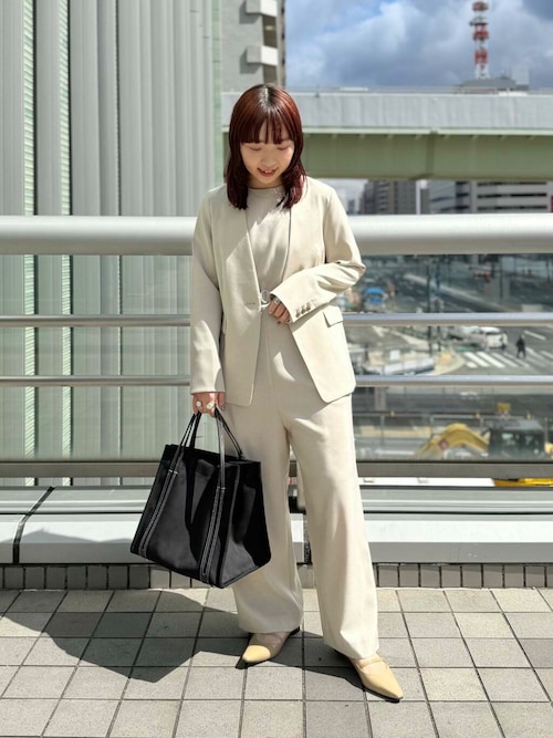 URBAN RESEARCH ノーカラージャケットサイズ36 ベージュ URBAN RESEARCH｜『2サイズ展開』ノーカラージャケット