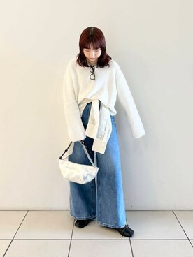 「URBAN RESEARCH（アーバンリサーチ）のテープヤーンVネック畦ニット（ニット/セーター）」を使った、shokoさん（レディース・157cm）の春コーディネート