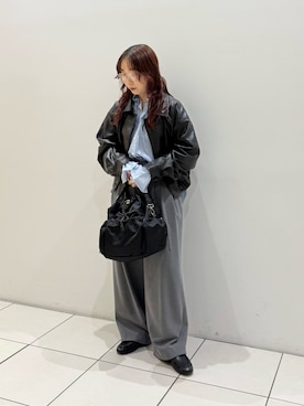 「URBAN RESEARCH（アーバンリサーチ）のアイテム（ローファー）」を使った、shokoさん（レディース・157cm）の秋コーディネート