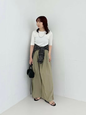 「アーバンリサーチ」｜「アイテム（パンツ）」を使った、shokoさん（レディース・157cm）の夏コーディネート