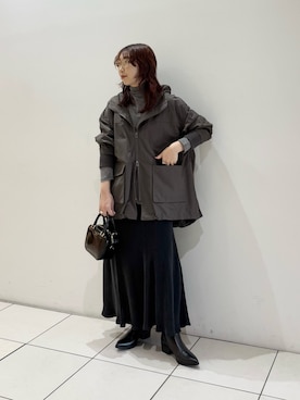 「アイテム（マウンテンパーカー）」を使った、shokoさん（レディース・157cm）の秋コーディネート