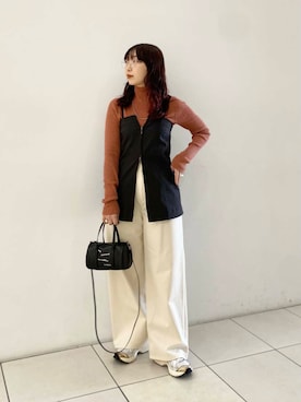 「ASICS（アシックス）のASICS　GEL-KAYANO 14（スニーカー）」を使った、shokoさん（レディース・157cm）の秋コーディネート