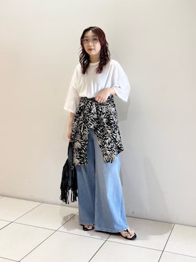 「URBANRESEARCH」｜shokoさん（レディース・157cm）の春コーディネート