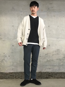 「JUNRED（ジュンレッド）のアイテム（カーディガン/ボレロ）」を使った、SiNさん（メンズ・178cm）の冬コーディネート