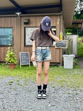 「VQ（ブイキュー）のHem drawstring cropped Applike Short sleeve t-shirt / 裾 ドローコード クロップド アップリケ 半袖Tシャツ / 裾口のドローコードで着丈を調節、Y2Kコーデに◎（Tシャツ/カットソー）」を使った、kanon31vさん（キッズ・145cm）の夏コーディネート
