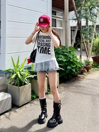 「shrita（シュリータ）のレースレイヤード風ロゴチュニックTシャツ（Tシャツ/カットソー）」を使った、kanon31vさん（キッズ・150cm）の春コーディネート