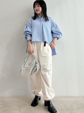 「ライトブルー」｜「アイテム（その他シューズ）」を使った、MAIさん（レディース・154cm）の冬コーディネート