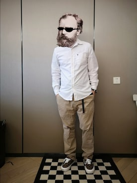 「アイテム（チノパンツ）」を使った、octopusmanさん（メンズ・170cm・40代）の冬コーディネート