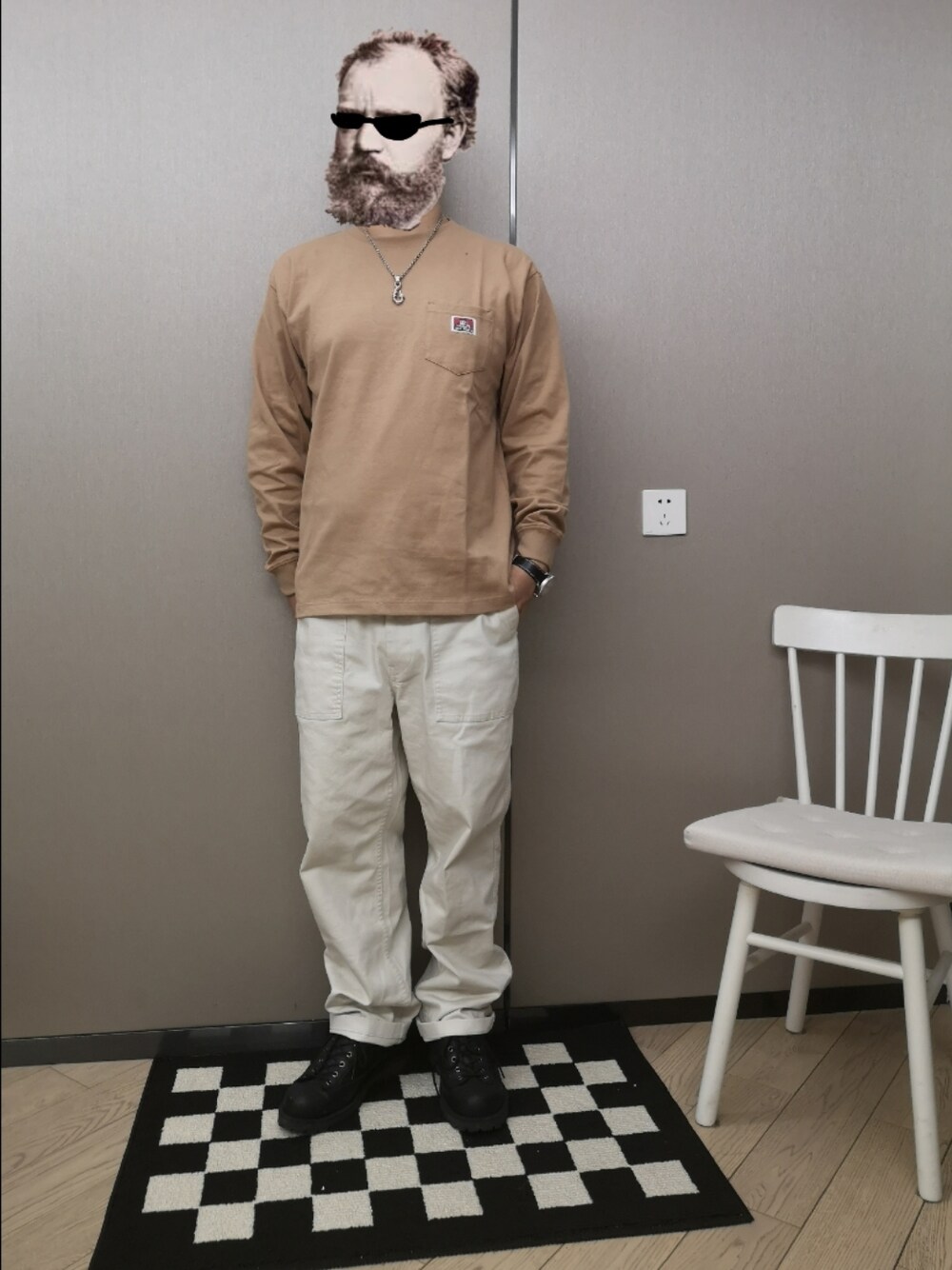 「BEN DAVISのsize: L（Tシャツ/カットソー、ベージュ系）」を使った、octopusmanさん（メンズ・170cm）の秋コーディネートの1枚目の写真