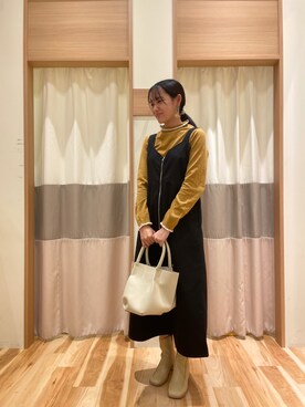 「Samansa Mos2 blue（サマンサモスモスブルー）のアイテム（トップス、オレンジ系）」を使った、ナオさん（レディース・162cm）の秋コーディネート