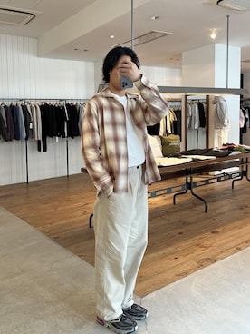 「Saturdays NYC（サタデーズ ニューヨークシティ ）のアイテム（トップス）」を使った、Hiroさん（メンズ・180cm）の冬コーディネート