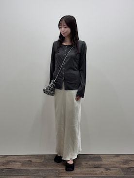 「アイテム（バレエシューズ）」を使った、moeさん（レディース・155cm）の秋コーディネート