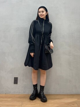 「アイテム（カチューシャ）」を使った、tsukemonoemiさん（レディース・160cm・20代）の秋コーディネート
