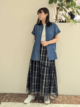 「Dessin（デッサン）のリネンブレンドデニムフリルシャツ（シャツ/ブラウス、ブルー系）」を使った、Dessin_officialさん（レディース・160cm）の夏コーディネート