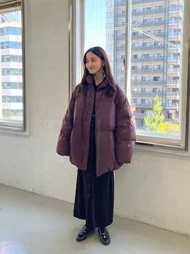 「アイテム（ダウンジャケット/コート、レッド系）」を使った、chisaさん（レディース・157cm）の秋コーディネート