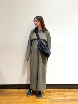 「URBAN RESEARCH（アーバンリサーチ）のアイテム（タンクトップ）」を使った、chisaさん（レディース・157cm）の秋コーディネート
