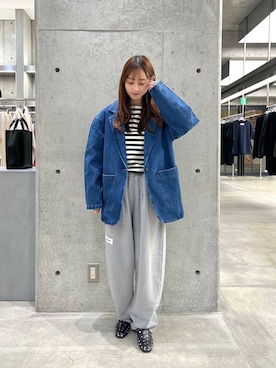 「URBANRESEARCH」｜「アイテム（デニムジャケット）」を使った、chisaさん（レディース・157cm）の冬コーディネート