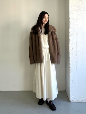 「アイテム（ローファー）」を使った、chisaさん（レディース・157cm）の秋コーディネート