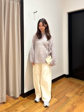 「アイテム（財布/小物、ホワイト系）」を使った、chisaさん（レディース・157cm）の秋コーディネート