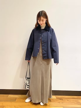 「バブアー女子」｜「アイテム（その他アウター）」を使った、chisaさん（レディース・157cm）の秋コーディネート