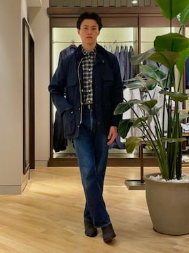 「Barbour（バブアー）の【別注】Barbour / OLD BEDALE ポリエステルコットン ジャケット（ブルゾン、ブルー系）」を使った、BEAMS Fさん（メンズ・170cm）の夏コーディネート