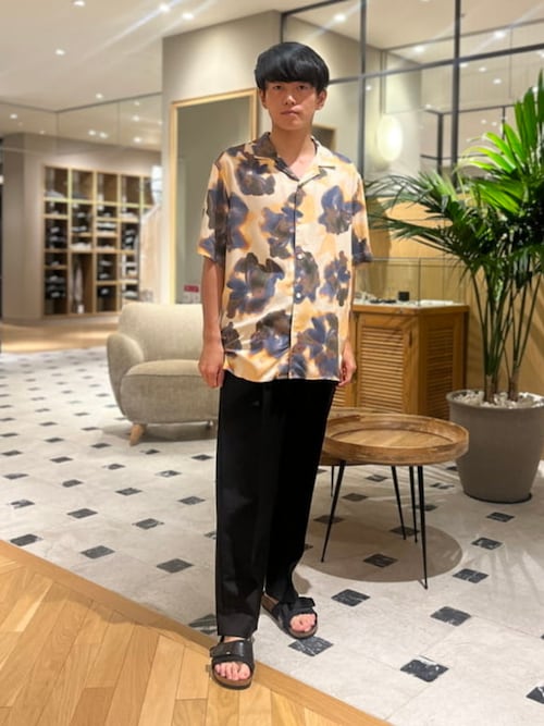 BIRKENSTOCK / OITA EXQUISITE レザーサンダル（サンダル