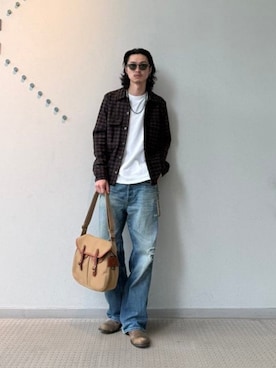 「BRILLA per il gusto（ブリッラペルイルグースト）のBRADY / ARIEL TROUT SMALL ショルダーバッグ（トートバッグ、グリーン系）」を使った、BEAMS Fさん（メンズ・174cm）の秋コーディネート