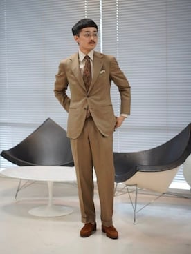 「アイテム（ネクタイ）」を使った、BEAMS Fさん（メンズ・170cm）の秋コーディネート
