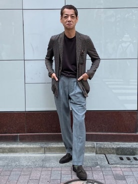 「アイテム（トップス、ブラウン系）」を使った、BEAMS Fさん（メンズ・172cm）の秋コーディネート