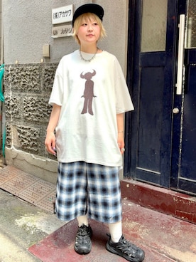 「International Gallery BEAMS（インターナショナルギャラリービームス）のInsonnia Projects / JAMIROQUAI Buffalo Man グラフィック Tシャツ（Tシャツ/カットソー、ホワイト系）」を使った、BEAMS Fさん（メンズ・170cm）の夏コーディネート