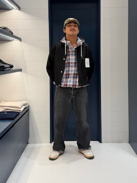 「BEAMS F（ビームスエフ）の【別注】Traditional Weatherwear / WORK JACKET 001D ブラックデニム ワークジャケット（ブルゾン、ブラック系）」を使った、BEAMS Fさん（メンズ・174cm）の秋コーディネート