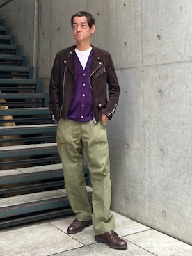 「SLOANE（スローン）のアイテム」を使った、BEAMS Fさん（メンズ・172cm）の秋コーディネート