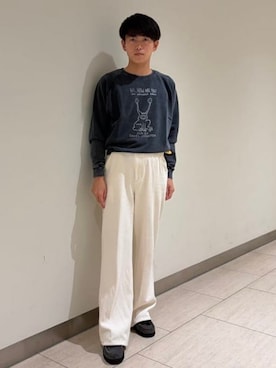 「International Gallery BEAMS（インターナショナルギャラリービームス）のQUATTROCCHI / イージー デニム パンツ（その他パンツ、ベージュ系）」を使った、BEAMS Fさん（メンズ・174cm）の秋コーディネート