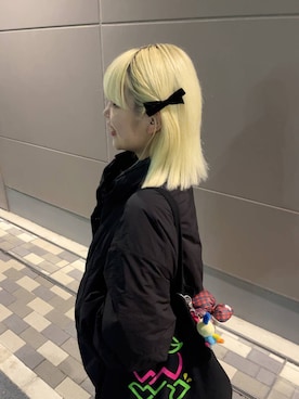 「アイテム（ヘアアクセサリー）」を使った、みおちんさん（レディース・167cm）の冬コーディネート