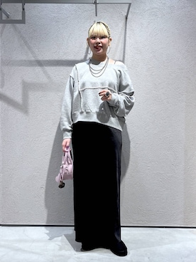 「アイテム（シュシュ）」を使った、みおちんさん（レディース・167cm）の秋コーディネート