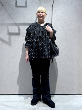 「アイテム（ヘアピン）」を使った、みおちんさん（レディース・167cm）の秋コーディネート