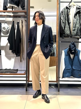 「NOLLEY’S（ノーリーズ）のアイテム」を使った、TSUNEKAWAさん（メンズ・177cm）の冬コーディネート