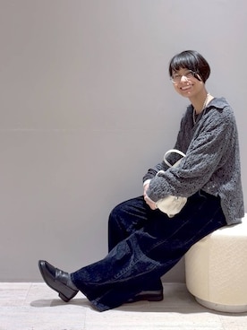 「LEPSIM（レプシィム）のラウンドタックミニバッグ　1049433（ショルダーバッグ、ホワイト系）」を使った、おふくさん（レディース）の秋コーディネート