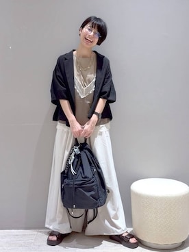 「LEPSIM（レプシィム）のボックスタックノースリーブ　242849（Tシャツ/カットソー、ベージュ系）」を使った、おふくさん（レディース）の夏コーディネート