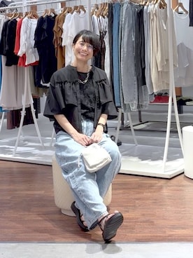 「LEPSIM（レプシィム）のスクエアバックルベルト　636645（ベルト、ブラック系）」を使った、おふくさん（レディース）の夏コーディネート