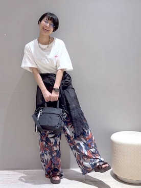 「LEPSIM（レプシィム）のアイテム（トートバッグ）」を使った、おふくさん（レディース・158cm）の夏コーディネート