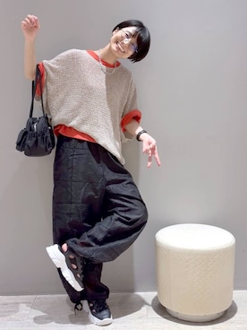 「LEPSIM（レプシィム）のオーガンジー刺繍パンツ　637639（その他パンツ、ブラック系）」を使った、おふくさん（レディース）の春コーディネート