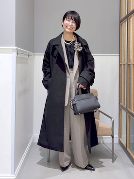 「アイテム（ブローチ/コサージュ）」を使った、おふくさん（レディース・158cm）の冬コーディネート