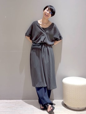 「LEPSIM（レプシィム）の変形テレコレースドッキングノースリーブ　1057217（Tシャツ/カットソー、グレー系）」を使った、おふくさん（レディース）の夏コーディネート