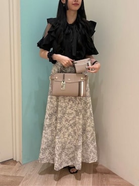 「アイテム（財布、ベージュ系）」を使った、&chouette（アンドシュエット）さん（レディース・161cm）の秋コーディネート