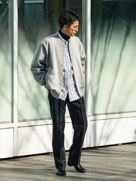 「LOOPWHEELER（ループウィラー）のアイテム（スウェット）」を使った、EDIFICE OFFICIALさん（メンズ・172cm）の冬コーディネート