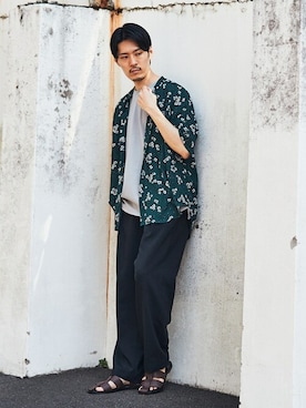 EDIFICE OFFICIALさん（メンズ・171cm）の春コーディネート